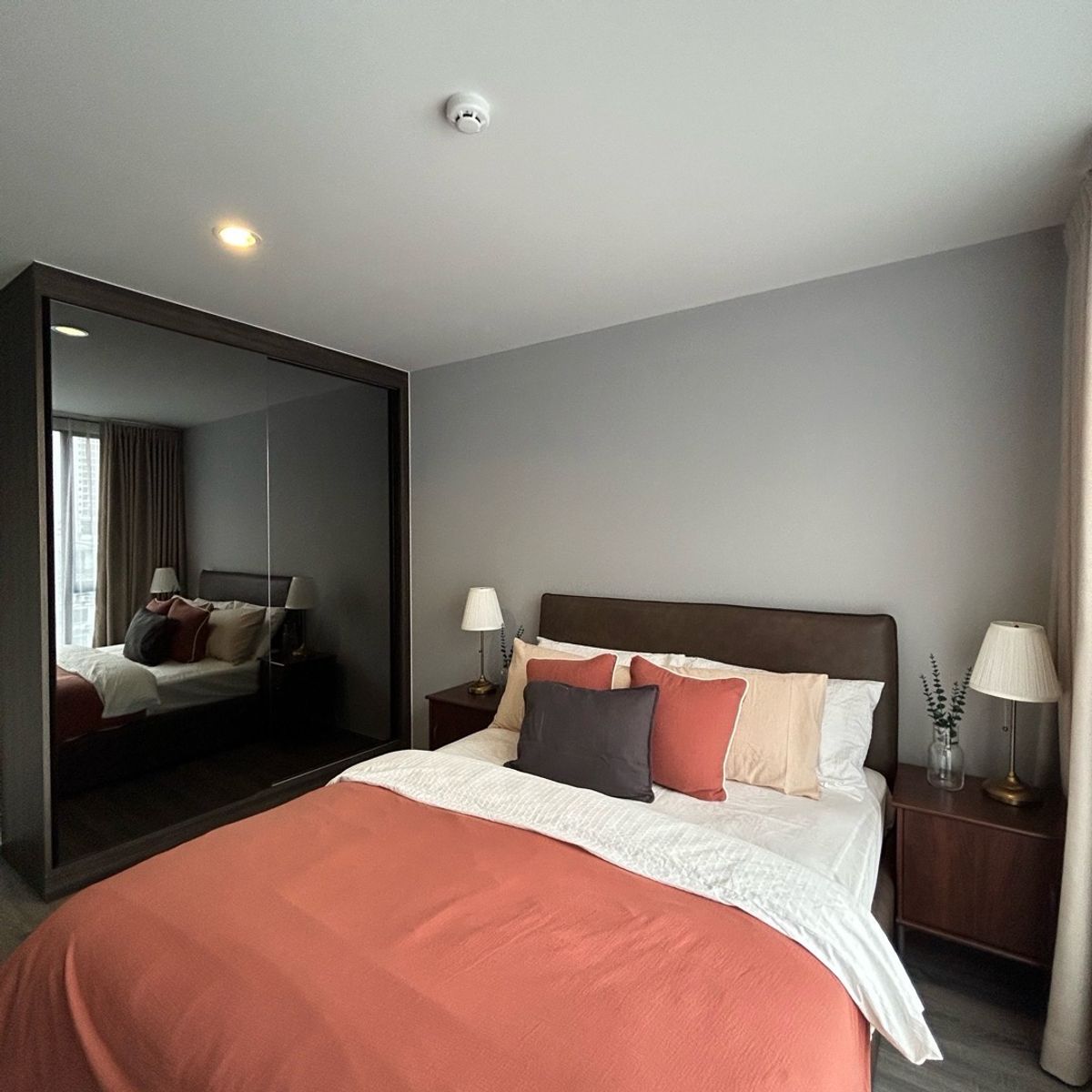 For RentCondoSukhumvit, Asoke, Thonglor : For rent Ideo Mobi Sukhumvit 40