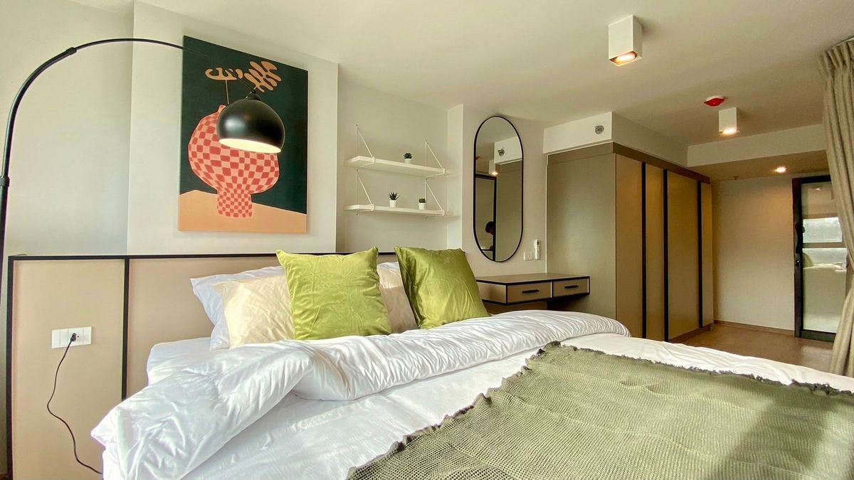 For RentCondoRama9, Petchburi, RCA : 🔴43,000฿🔴 𝗜𝗱𝗲𝗼 𝗥𝗮𝗺𝗮 𝟵 - 𝗔𝘀𝗼𝗸𝗲┃Ideo Rama 9 - Asoke ✅ near MRT Rama 9, happy to serve 🙏 if interested, talk to us. 𝙇𝙄𝙉𝙀 is here (very quick response):​📱 Property code​ 6810-1104📱: Line ID:@bbcondo88