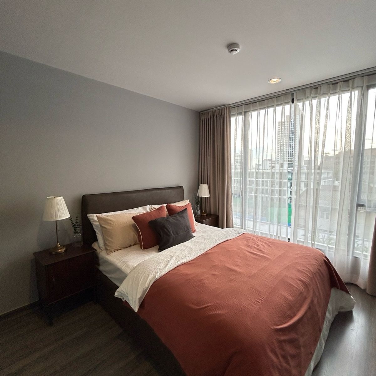 For RentCondoSukhumvit, Asoke, Thonglor : For rent Ideo Mobi Sukhumvit 40