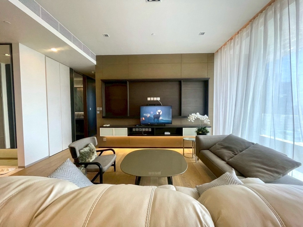 For RentCondoSilom, Saladaeng, Bangrak : Condo for Rent: Saladaeng One 2 Bed area 110 sq.m. *Furnished - Built in, Close to BTS/MRT and lumpini park. (Rental price 130,000 /month) | Contact us. 📲 Tel. (+66)06-2694-1794
