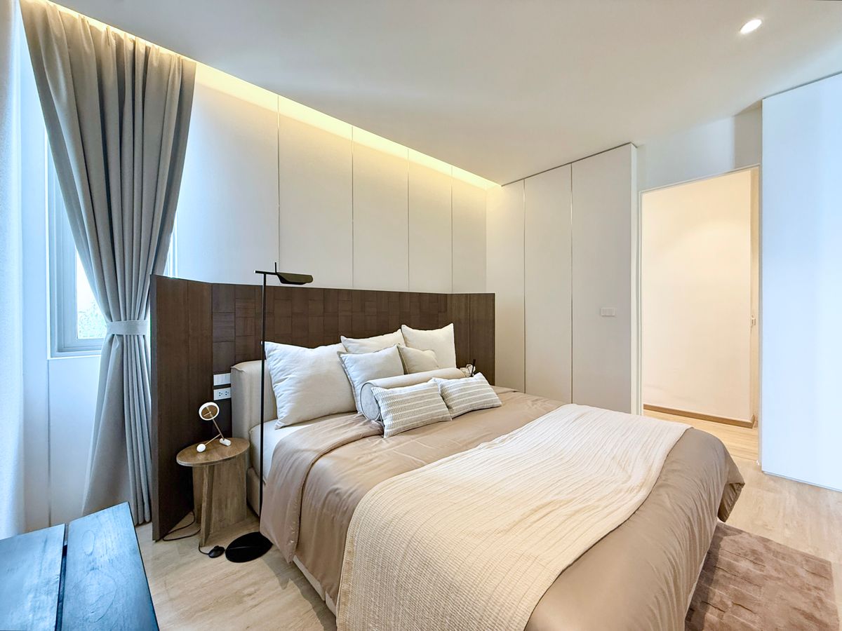 ขายบ้านพระราม 9 เพชรบุรีตัดใหม่ RCA : ขายบ้านตัวอย่างสุดหรู CANVAS RAMA 9 – แบบ Atelier บ้านเดี่ยว 3 ชั้น พร้อมลิฟต์ส่วนตัว หลังเดียวในโครงการที่มี “สระว่ายน้ำส่วนตัว” และ “ที่ดินใหญ่ที่สุด”