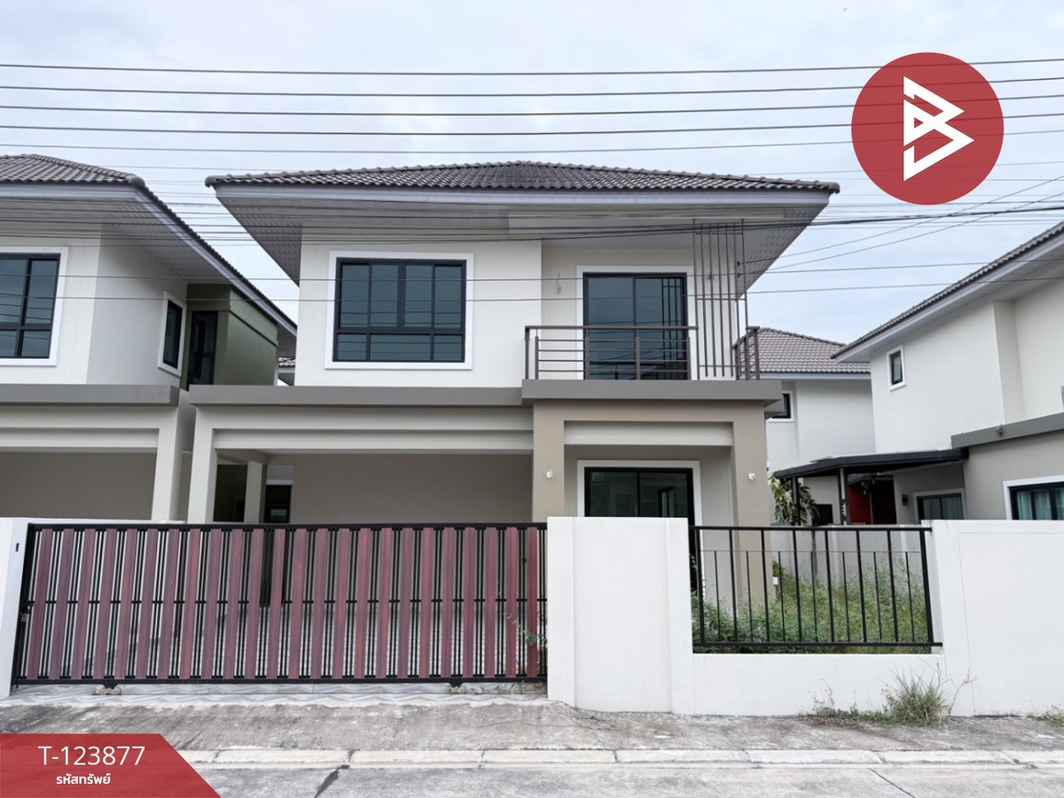 For SaleHousePattaya, Bangsaen, Chonburi : Semi-detached house for sale, Mornington Green Village, Chonburi.
