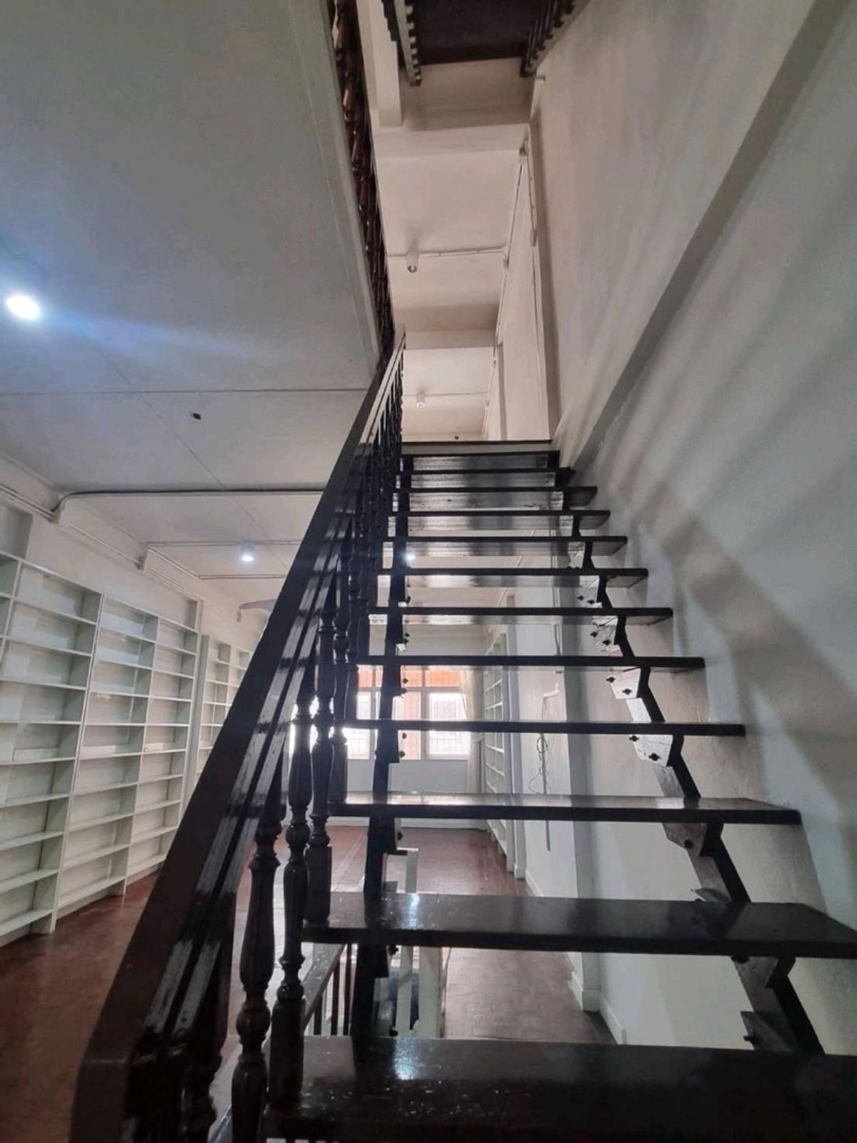 For RentShop HouseOnnut, Udomsuk : Commercial building for rent, Bang Chak zone, near BTS Bang Chak, only 3 minutes.