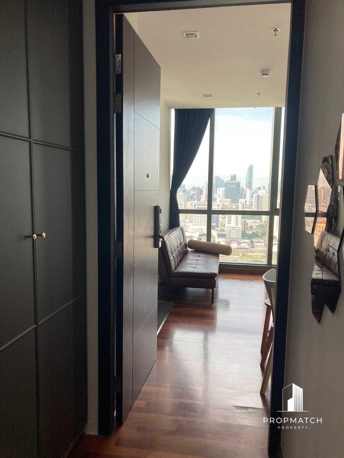 ให้เช่าคอนโดราชเทวี พญาไท : ✨Flash Deal ✨Wish Signature @ Midtown Siam( 1Bed 1Bath 32SQM.) แต่งครบพร้อมอยู่ !! เพียง 23,000บาทต่อเดือน Tel.0981315848 @propmatch