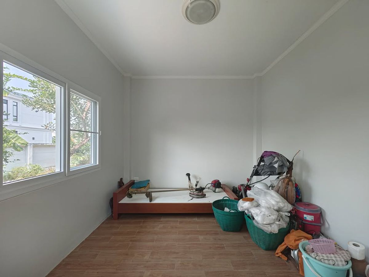 For RentHouseSamut Prakan,Samrong : ✨ Luxury Single House at LAKEWOOD VILLAGE KM 18 – 3 Bedrooms, 4 Bathrooms | Fully Furnished & Move-in Ready | Spacious for Large Families | 2–3 Car Parking | Prime Location Near Bang Phli