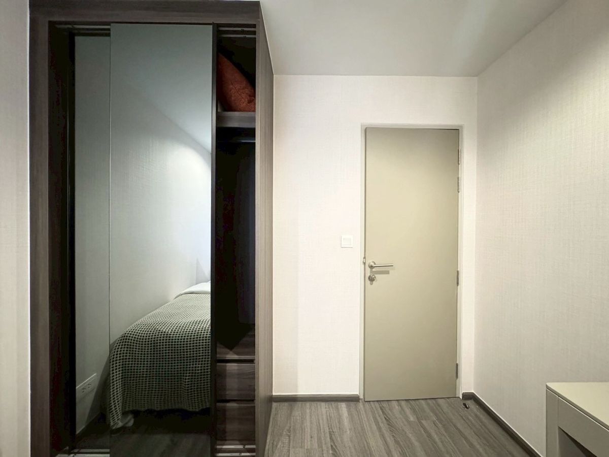 For RentCondoSukhumvit, Asoke, Thonglor : For rent Ideo Mobi Sukhumvit 40