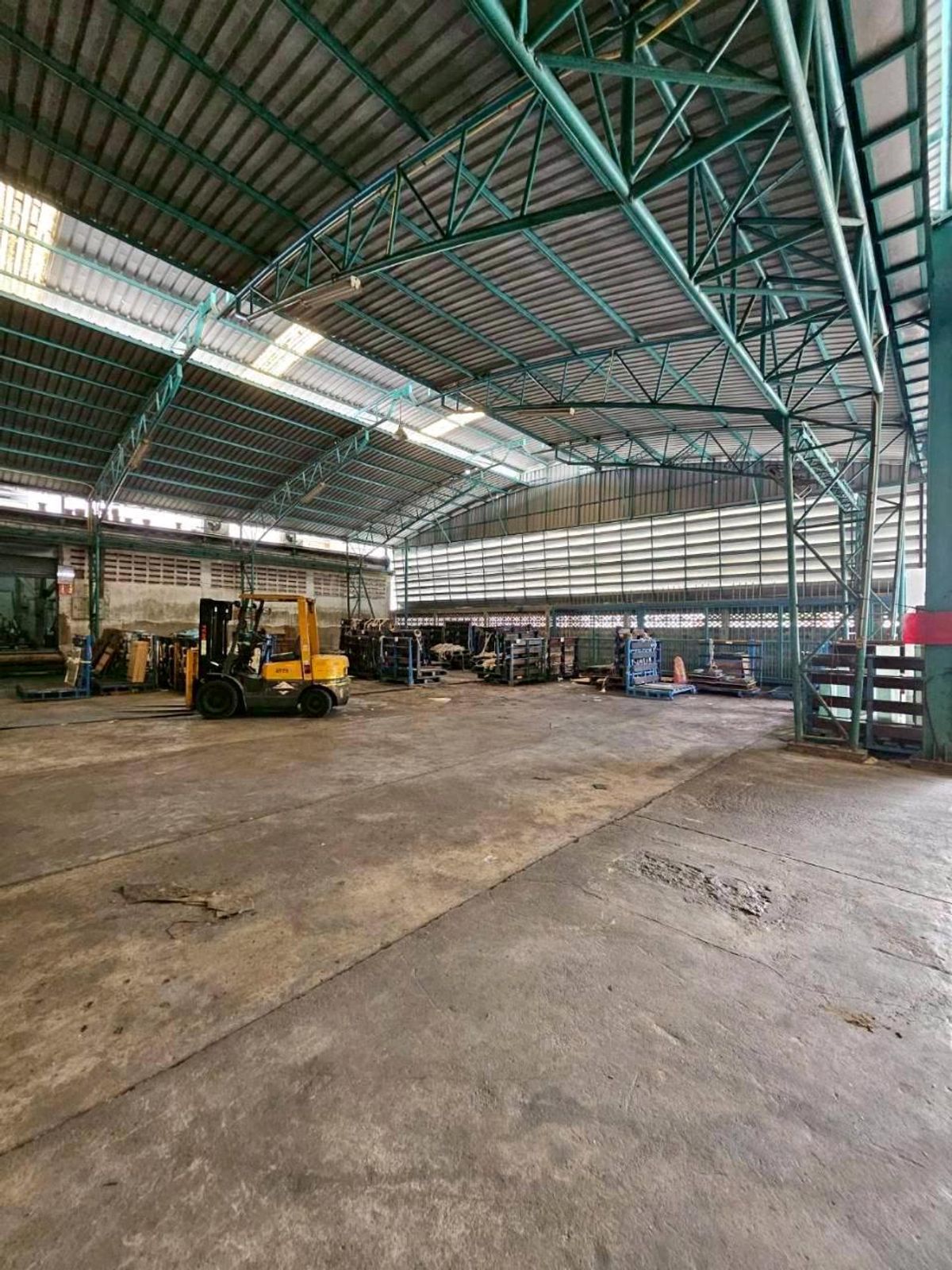 ขายที่ดินปิ่นเกล้า จรัญสนิทวงศ์ : ขายที่ดินพร้อมโรงงาน 769 ตร.วา มีใบ รง.4 ทำเลจรัญสนิทวงศ์ 3 ใกล้ MRT ท่าพระ หน้ากว้าง 56 ม. ลึก 70 ม. เหมาะสำหรับนักลงทุน ผู้ประกอบการ หรือ Developer ที่มองหาทำเลทองในเมือง