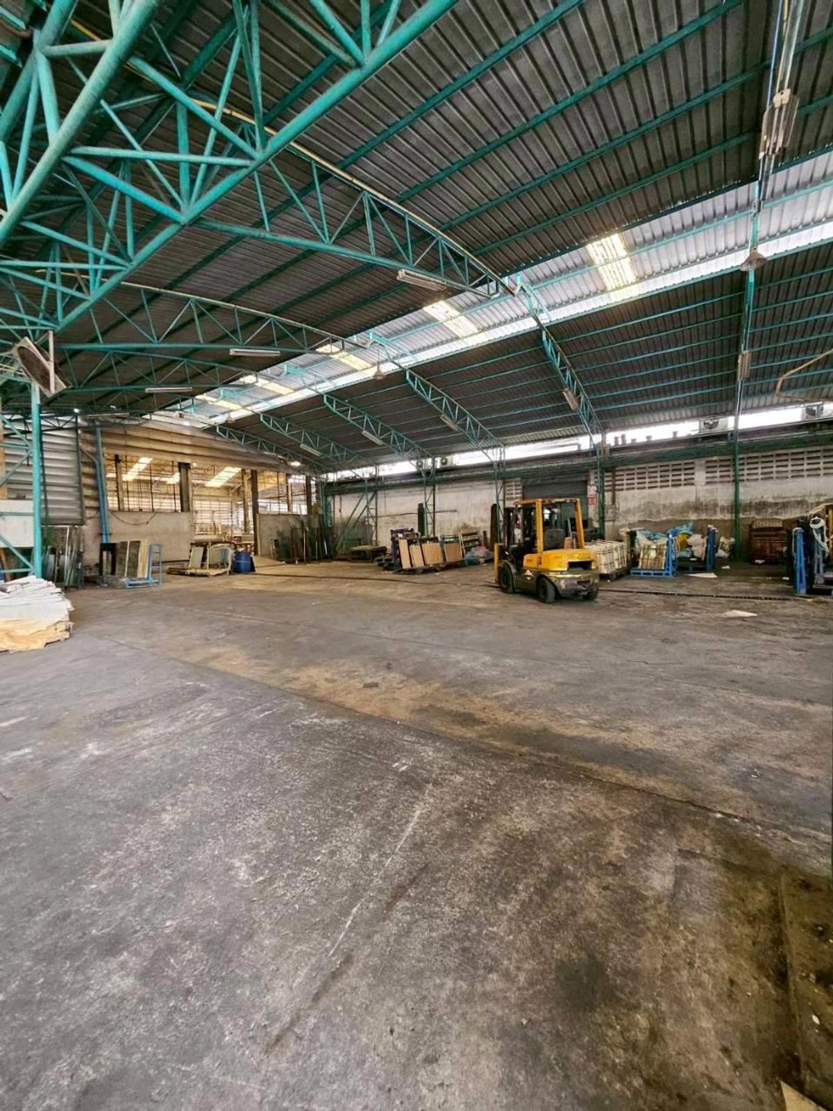 ขายที่ดินปิ่นเกล้า จรัญสนิทวงศ์ : ขายที่ดินพร้อมโรงงาน 769 ตร.วา มีใบ รง.4 ทำเลจรัญสนิทวงศ์ 3 ใกล้ MRT ท่าพระ หน้ากว้าง 56 ม. ลึก 70 ม. เหมาะสำหรับนักลงทุน ผู้ประกอบการ หรือ Developer ที่มองหาทำเลทองในเมือง