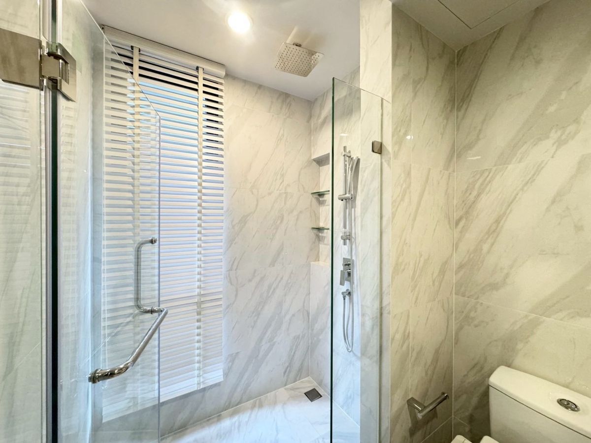 For RentCondoSukhumvit, Asoke, Thonglor : For rent Ideo Mobi Sukhumvit 40