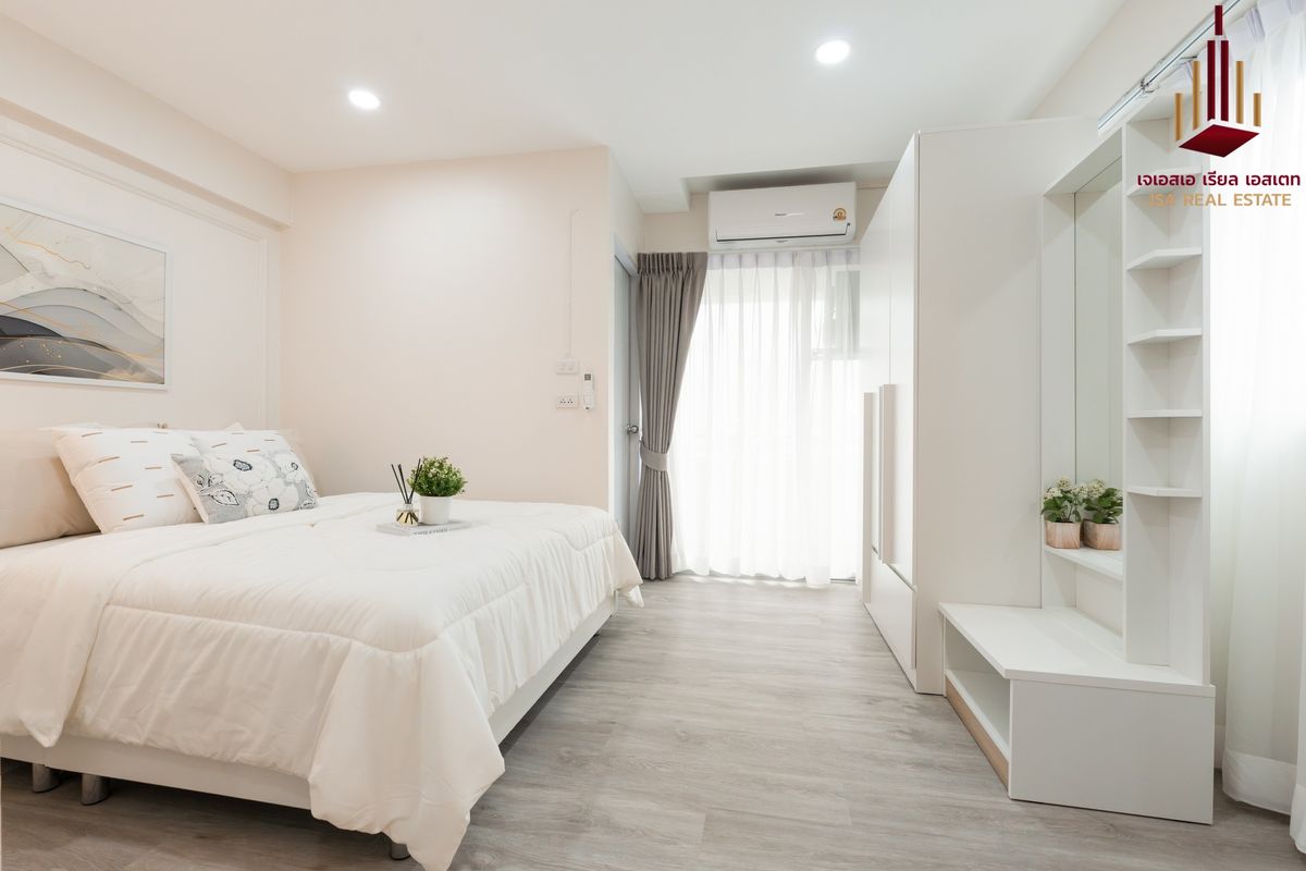 For SaleCondoRatchadapisek, Huaikwang, Suttisan : ✨ For Sale: Ratchada City Condo Condo ✨ 💰 Only 1,690,000 THB