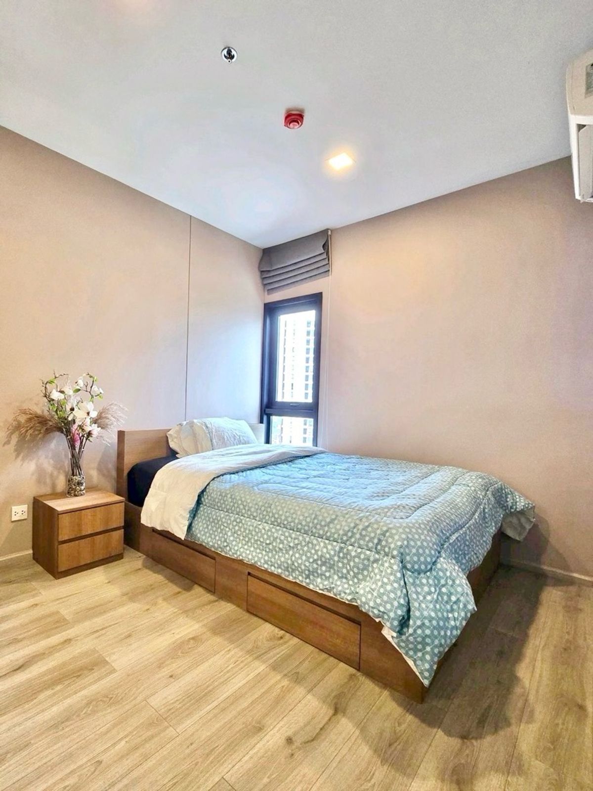 ให้เช่าคอนโดลาดพร้าว เซ็นทรัลลาดพร้าว : 🐶🐱 Rent : Metris Ladprao
Pet Friendly เลี้ยงสัตว์ได้ 🐶🐱
📍Near Central Ladprao, BTS Ha Yaek Latphrao, MRT Phahonyothin
