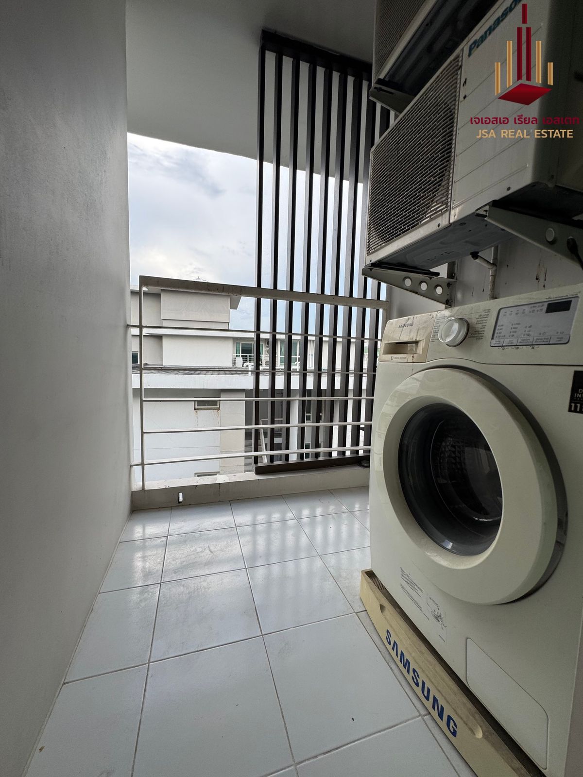 For SaleCondoPattanakan, Srinakarin : ✨ For Sale: Elements Srinakarin Condo ✨ 💰 Only 1,790,000 THB