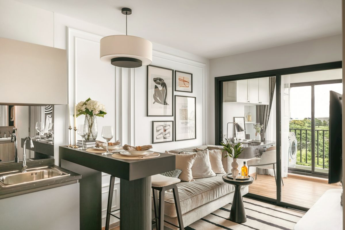 For SaleCondoBangna, Bearing, Lasalle : Condo that actually allows pets 🐶🦊🐱 Starting at 1.89 million 💖 Location BTS Bangna - Lasalle 📍 Big room 30 sq m. Starting at 1.89 million 📍