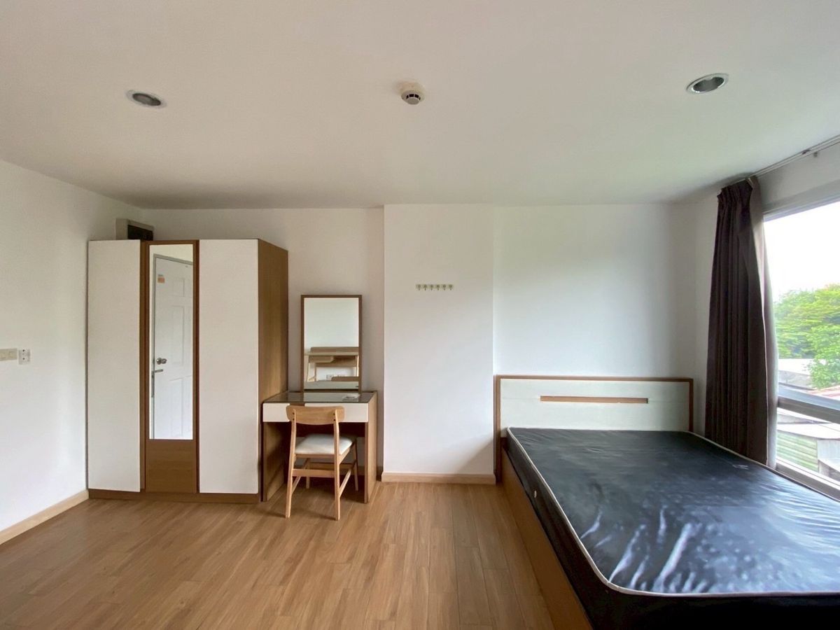 ขายคอนโดรัชดา ห้วยขวาง : 📍คอนโดทำเลรัชดา 36ราคาแค่ 1.1 ล้าน!Feel Condominium Ratchada 36