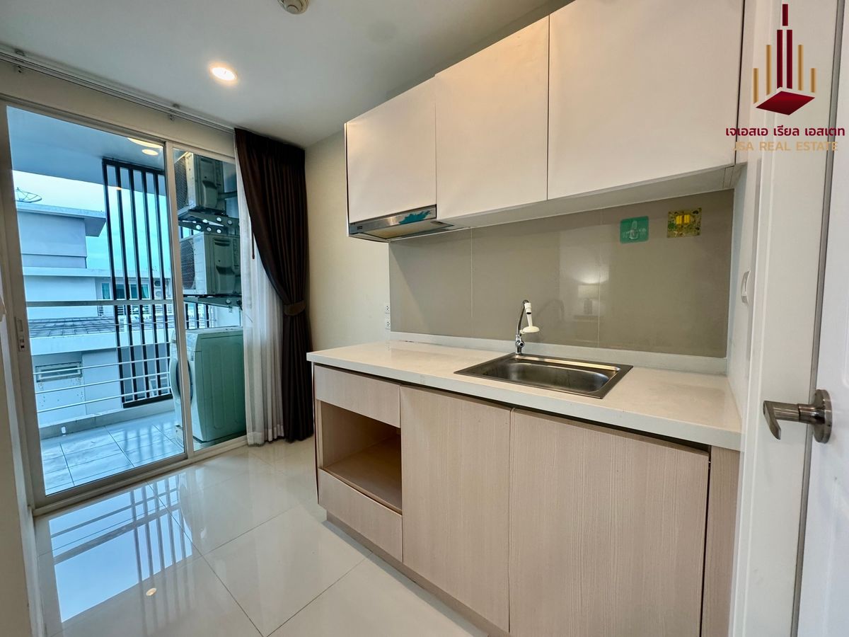 For SaleCondoPattanakan, Srinakarin : ✨ For Sale: Elements Srinakarin Condo ✨ 💰 Only 1,790,000 THB