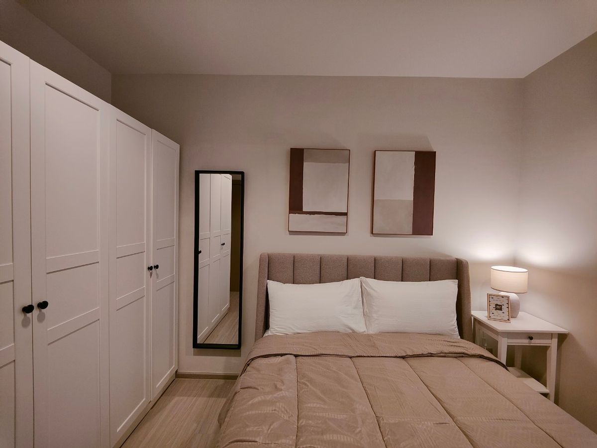 For RentCondoRama9, Petchburi, RCA : Cozy 1+1 bedroom for rent at Life Asoke Rama9 