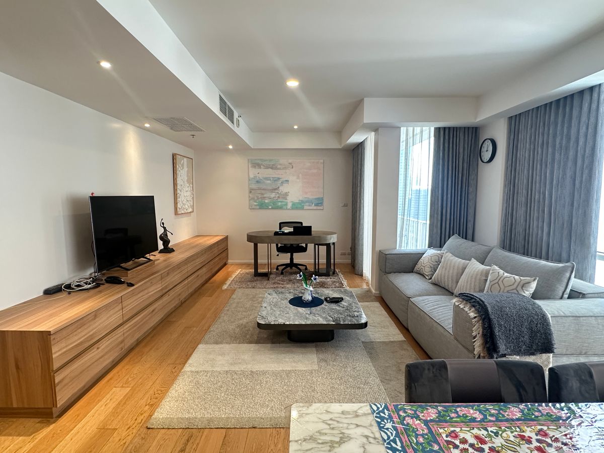For SaleCondoWitthayu, Chidlom, Langsuan, Ploenchit : Newly Renovated Luxury Condo at Langsuan Ville | Well-Built Residence in Bangkok’s Prime Location