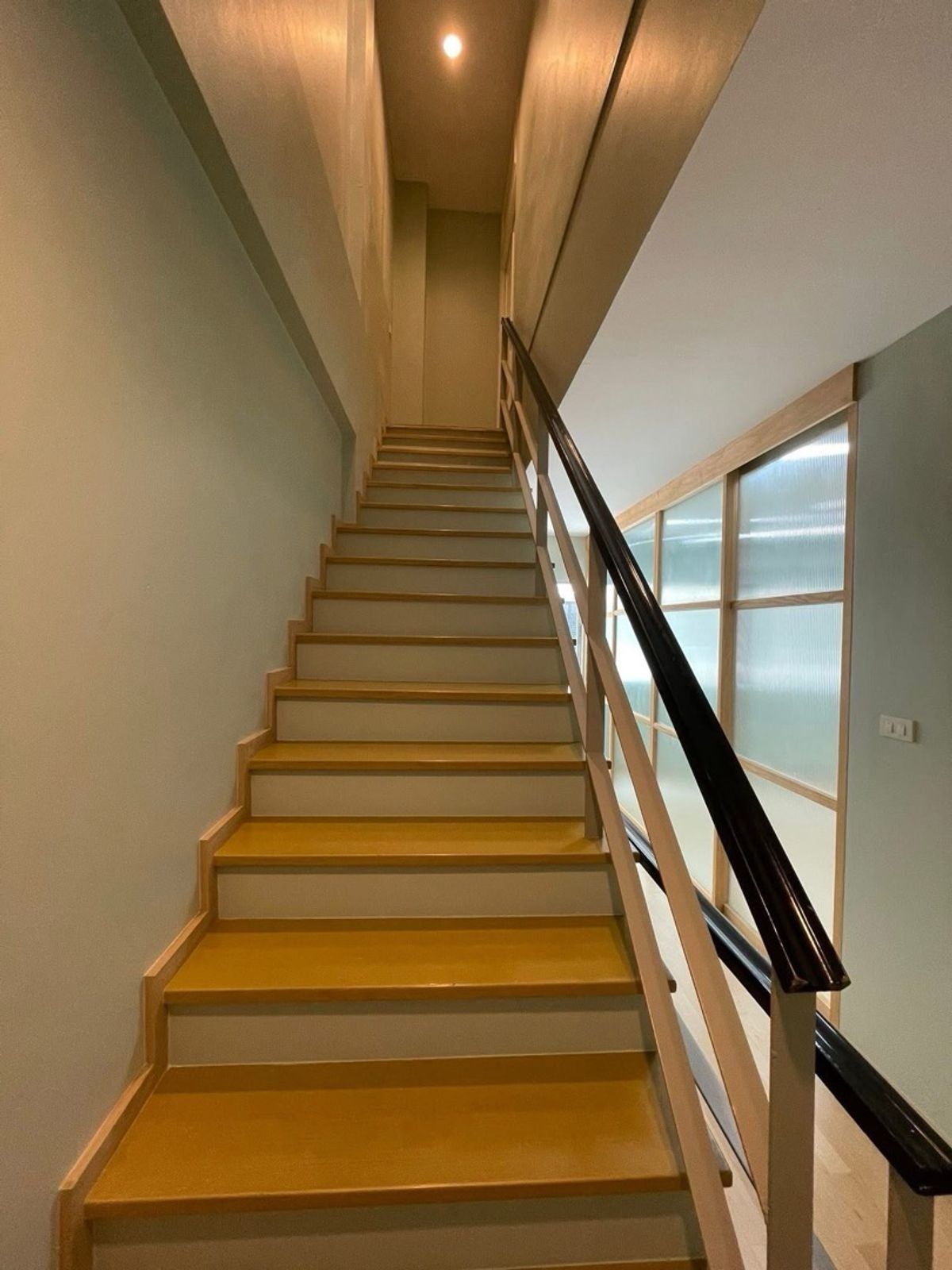 For RentHome OfficePattanakan, Srinakarin : Home office for rent, Noble Cube, Phatthanakan | Home office, company registration, Phatthanakan