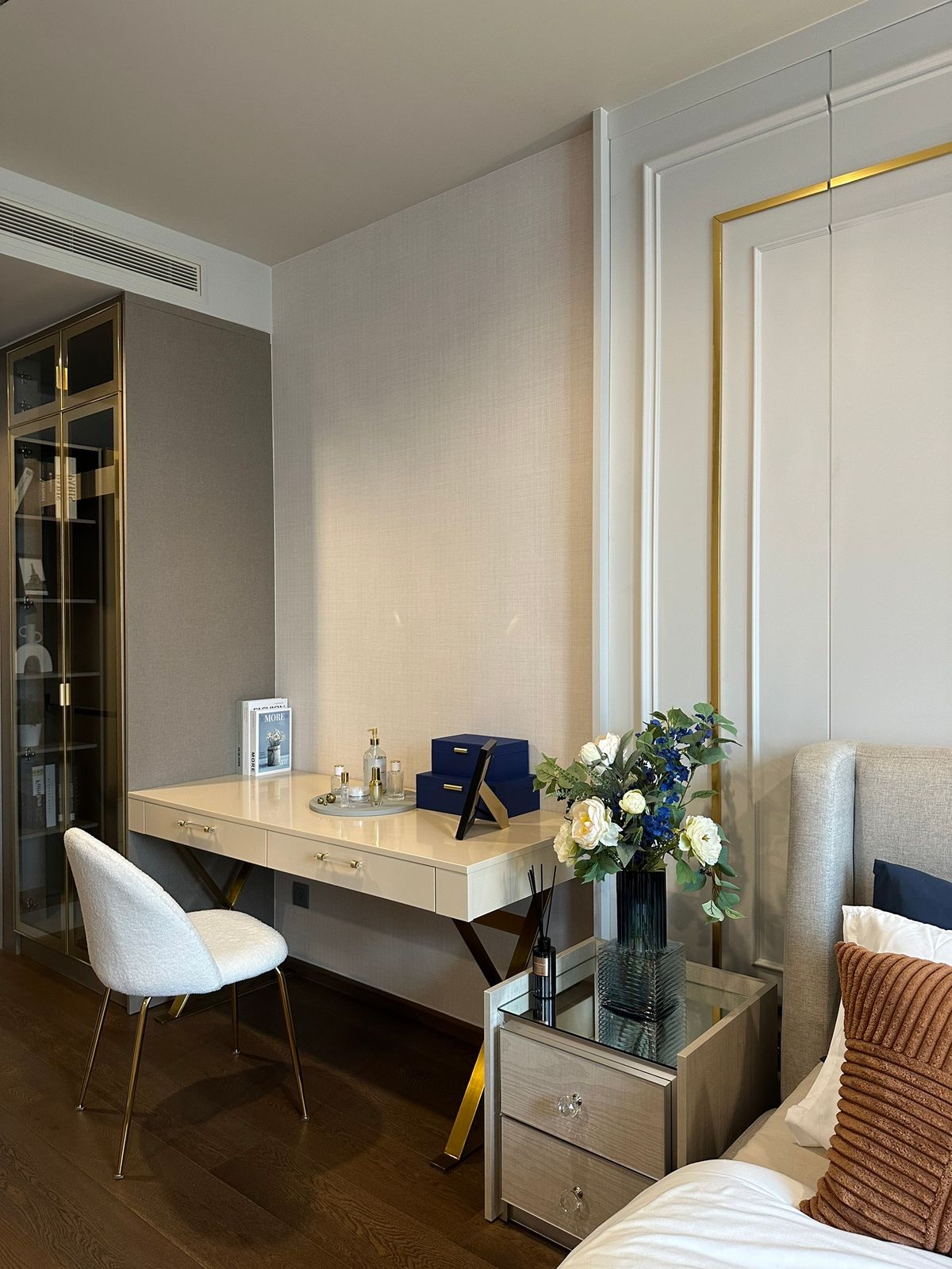 ขายคอนโดสุขุมวิท อโศก ทองหล่อ : ถ้าไม่ทัก แล้วจะพลาด ไอดีโอ คิว สุขุมวิท 36 ห้องตรงจากโครงการ ไม่ผ่านเอเจ้นท์ ราคาโปร 1 นอน 5.59 ล้านเท่านั้น แต่งครบ ฟรีส่วนกลาง 2 ปี พร้อมส่วนลดพิเศษหลังบ้าน