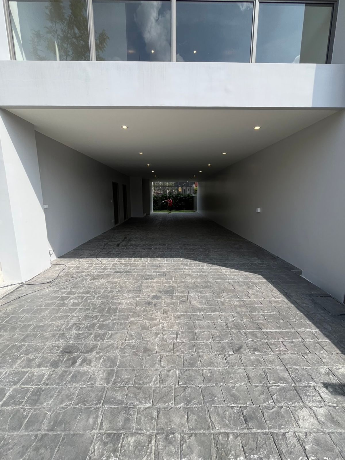 For SaleHome OfficeNawamin, Ramindra : RISE 46 Home Office Watcharapol-Sukapiban 5, luxury home office, 3.5 floors with private elevator, last 2 units left! Plot 5 | Land 41.28 sq m. | Usable area 407 sq m | Price only 15,000,000 baht (negotiable before closing the project) Peeraphong FIFA 087