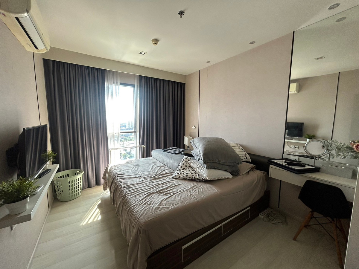 For RentCondoOnnut, Udomsuk : Only 15,000 baht/month! Best value in the Life Sukhumvit 48 project. The actual unit is beautifully decorated as shown in the photos. ✨ Fully Furnished ✨ 📞 Line: @pukkhome (with @)