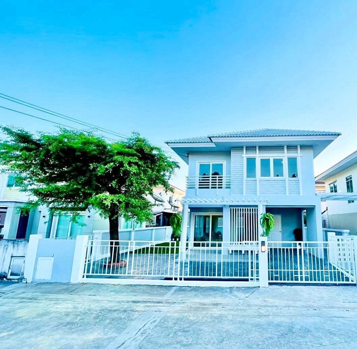 For SaleHouseBang kae, Phetkasem : Single house, location next to the road, easy to travel, Phetkasem 81.