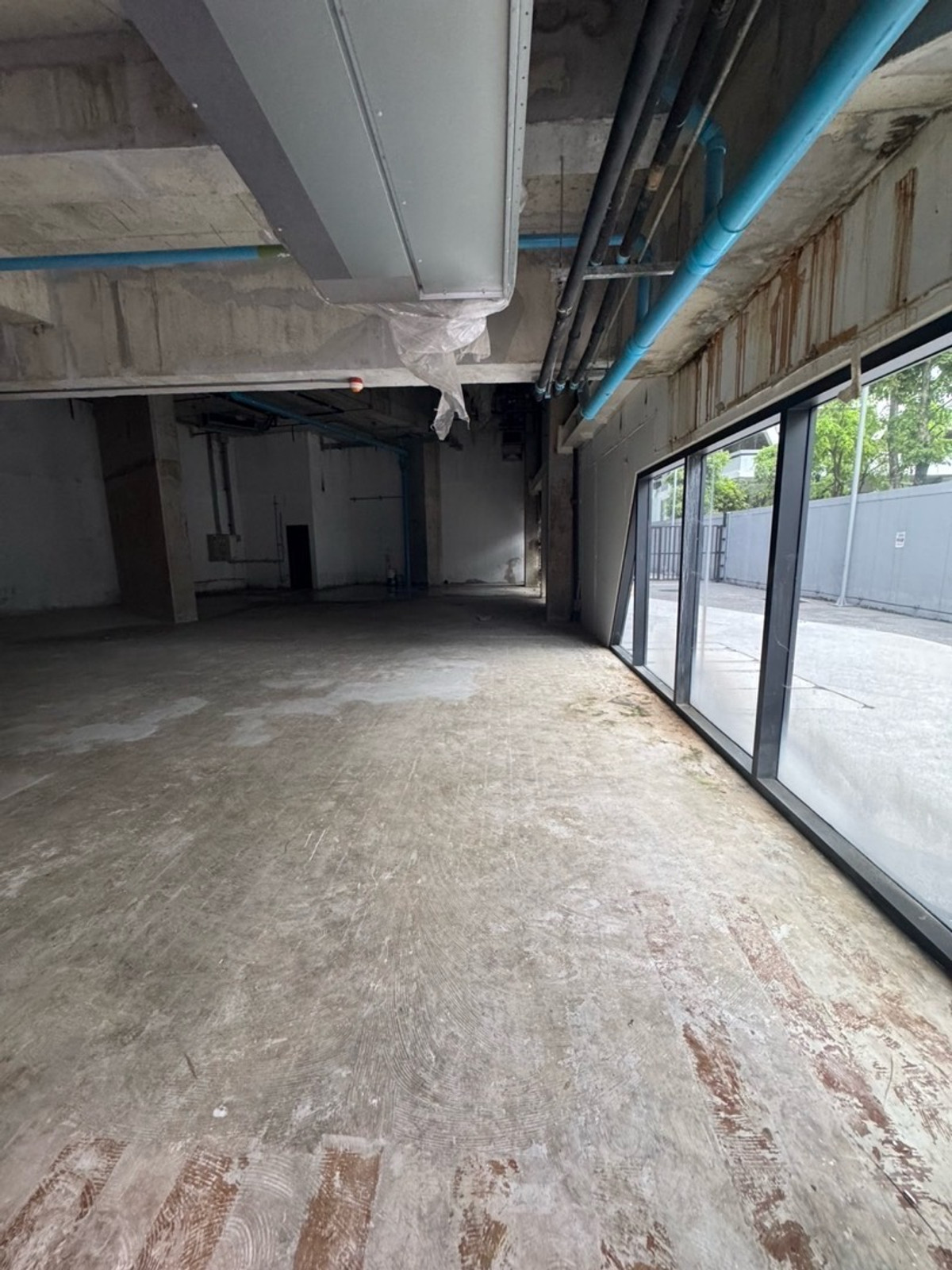 ร้านค้า/ตลาดนัดสุขุมวิท อโศก ทองหล่อ : ขาย/เช่า Shop หน้าคอนโด Ideo Mobi Asoke ทำเลอโศก – พระราม 9 ติดถนน พื้นที่ 191.05 ตร.ม. | 082-4499822 แพรวา