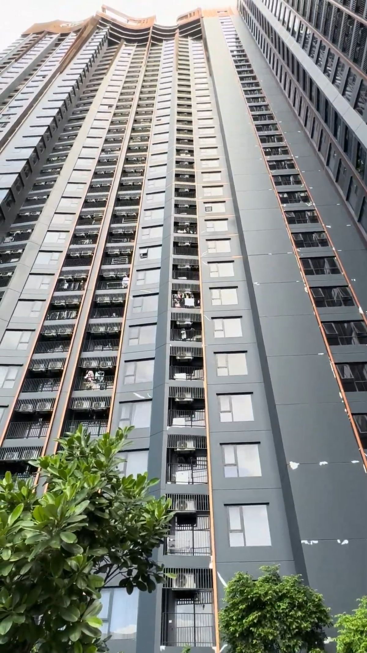 ให้เช่าคอนโดลาดพร้าว เซ็นทรัลลาดพร้าว : สถานะตามภาพปก วิวสวยเหมือนในซีรี่🔥 ให้เช่า! ห้องมุมหนึ่งเดียว ชั้น 40 Life Ladprao Valley ติด BTS ห้าแยกลาดพร้าว 🔥แปลนห้องแบบพิเศษ