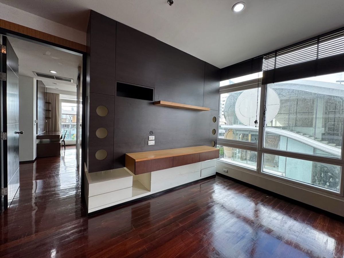 For RentCondoSukhumvit, Asoke, Thonglor : For rent The Height Thonglor