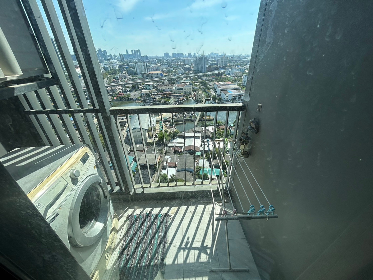 For RentCondoOnnut, Udomsuk : Only 15,000 baht/month! Best value in the Life Sukhumvit 48 project. The actual unit is beautifully decorated as shown in the photos. ✨ Fully Furnished ✨ 📞 Line: @pukkhome (with @)