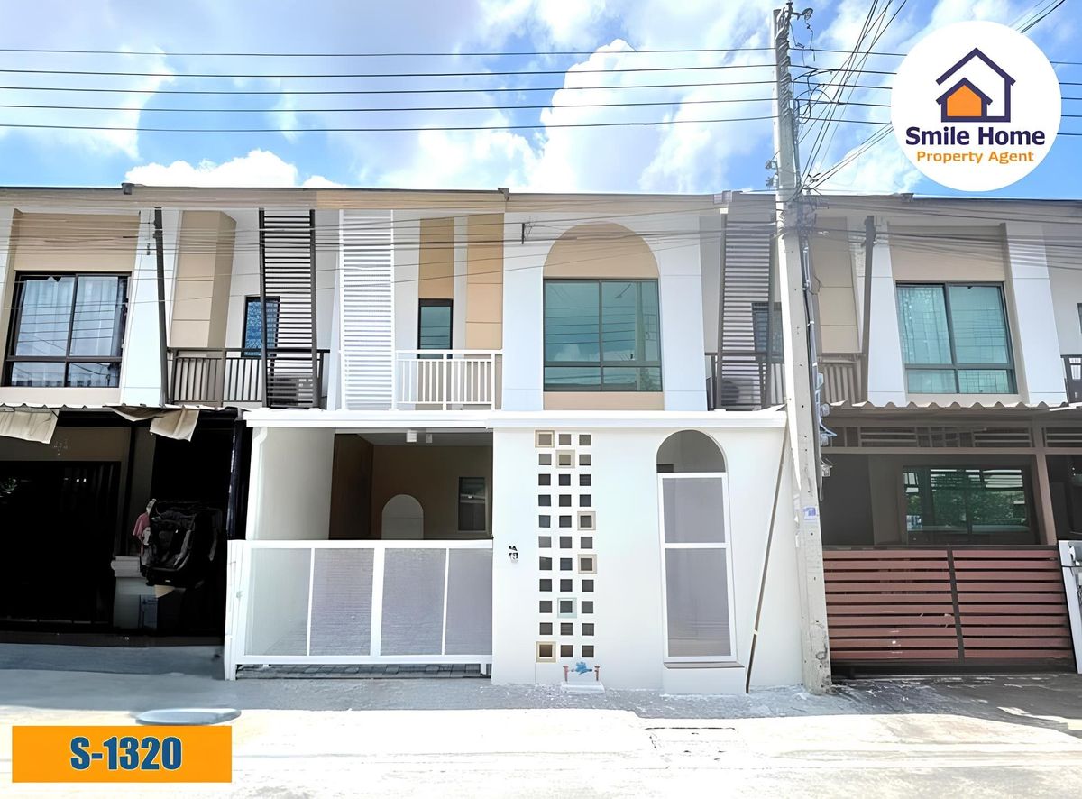 For SaleTownhomeSamut Prakan,Samrong : Townhouse for sale Pruksa Prime Village Srinakarin-Bangna Near Mega Bangna mall