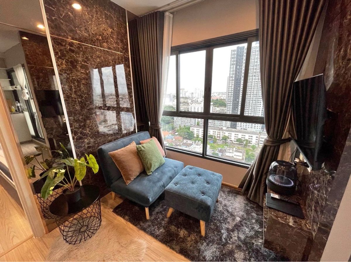 For RentCondoRamkhamhaeng, Hua Mak : For rent The tree huamark interchange