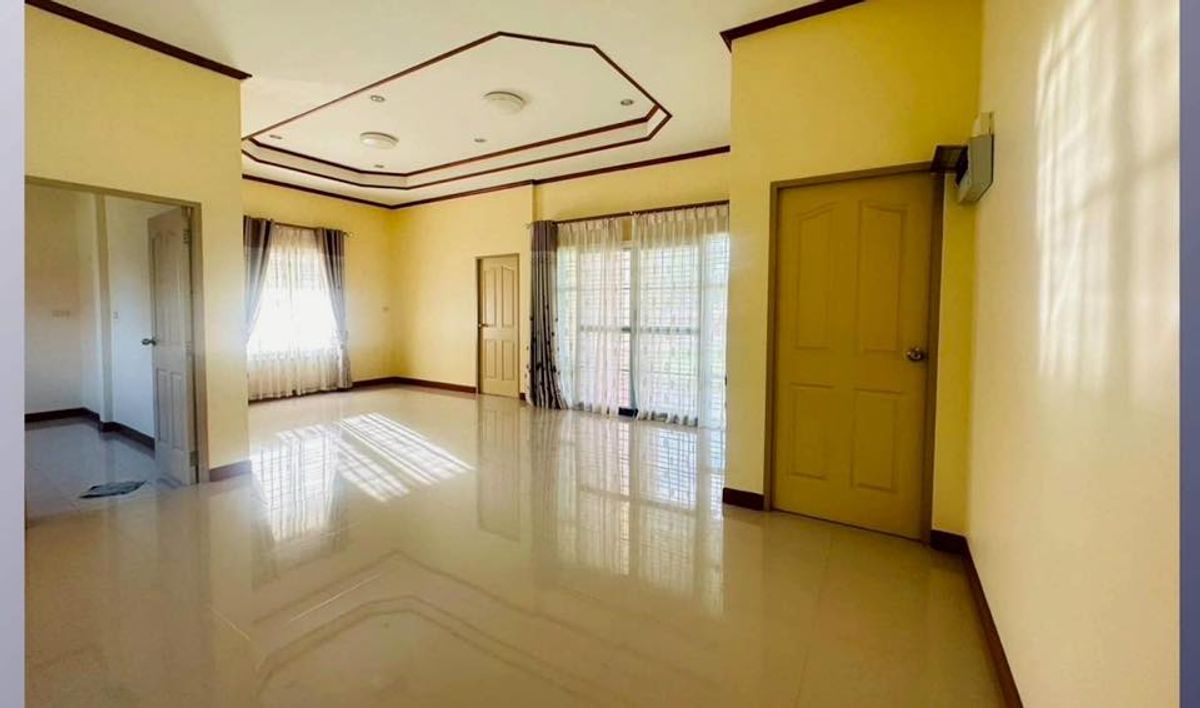 ขายบ้านระยอง : บ้านเดี่ยว หมู่บ้านสายลมเย็น 162 ตร.ว. ทำเลใจกลางเมืองระยอง