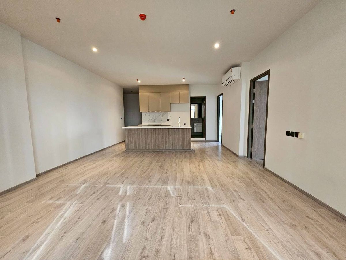 For SaleCondoSukhumvit, Asoke, Thonglor : Rhythm Ekkamai Estate, luxury condo near BTS Ekkamai.