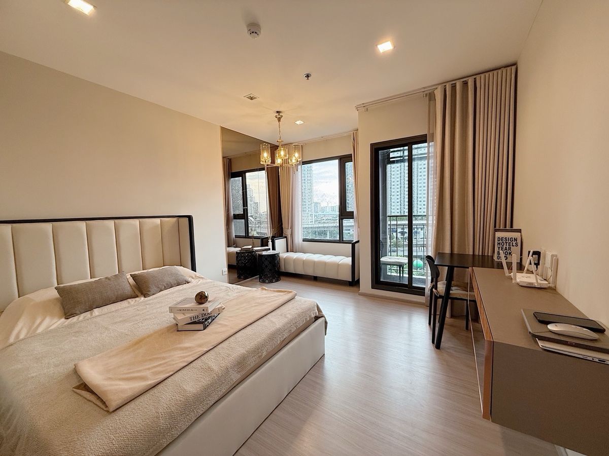 For RentCondoThaphra, Talat Phlu, Wutthakat : ⭐️Life Sathorn Sierra⭐️Beautifully decorated room, good price, ready to move in. Hurry and reserve before its gone✨