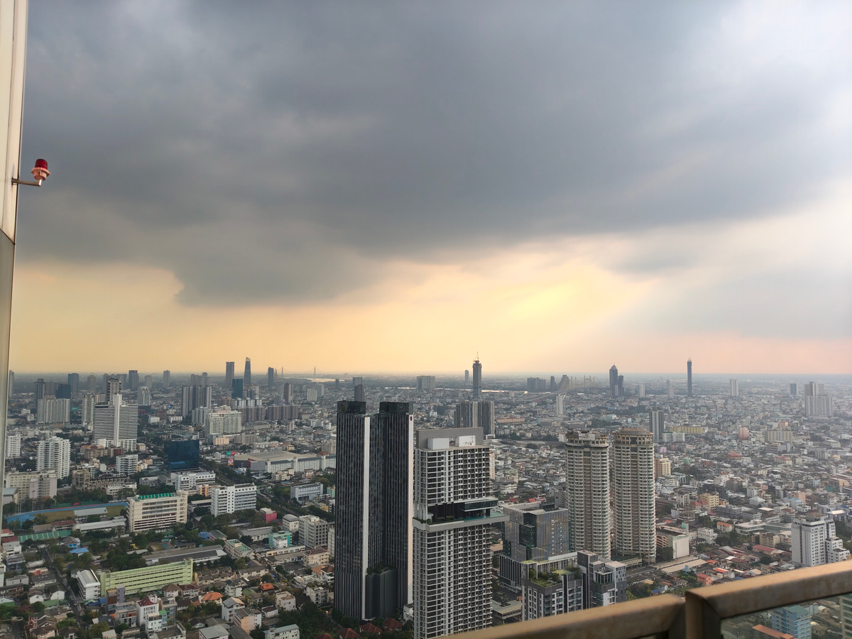 For SaleCondoSathorn, Narathiwat : Elegant Duplex Residence with River View & Private Lift at The Met Sathorn