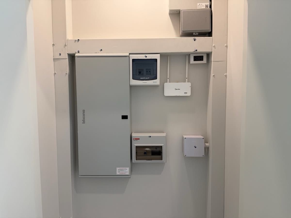 For RentHouseBangna, Bearing, Lasalle : #For rent 🚨 Rare Unit! Near the clubhouse - There are only 4 houses in the alley, premium decorations, ready to move in.