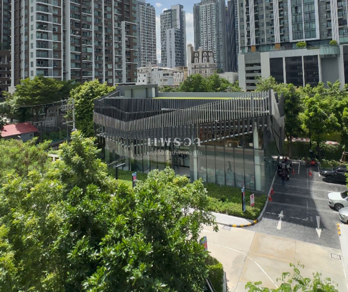 For SaleRetail SpaceRama9, Petchburi, RCA : Shop for sale in front of Ideo Rama 9 - Asoke condo with rental contract. Receive rental immediately - near Rama 9 intersection | 082-4499822 Prae