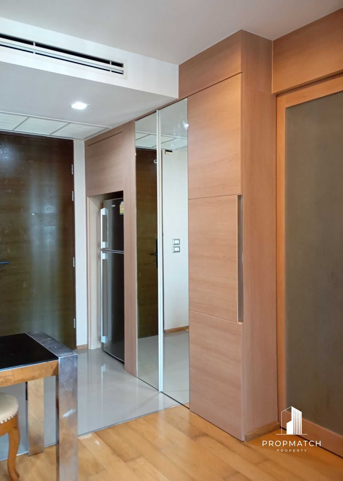 For SaleCondoRama9, Petchburi, RCA : ⚡️the address asoke 36sqm ⚡️1B1B💫5,150,000 ⚡️ Selling with tenant 20,000 B💫 next to MRT Phetchaburi, near Airportlink Makkasan, gold pouring, Phetchaburi, Asoke. If interested, contact Putter 0928895628