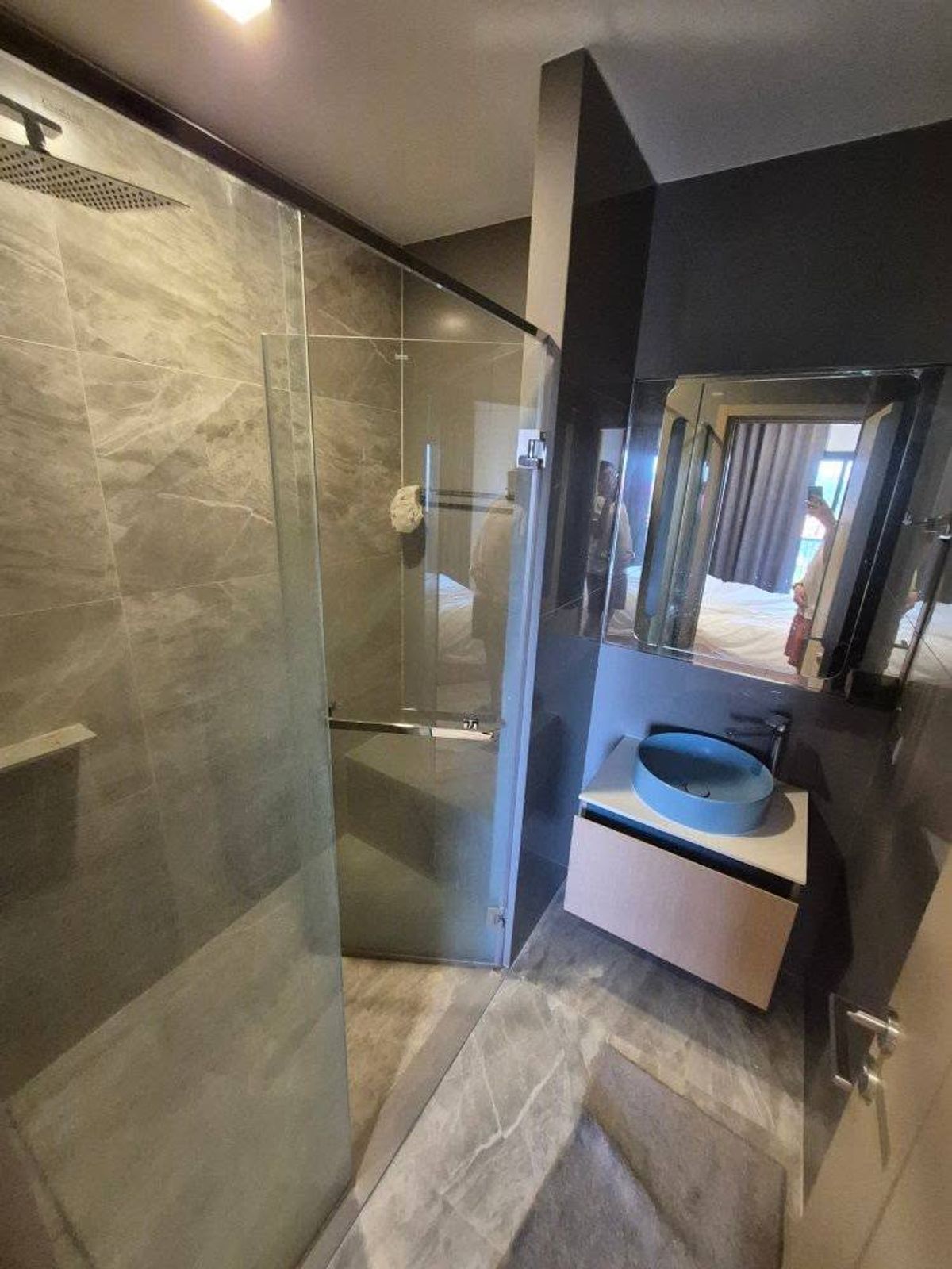 For RentCondoOnnut, Udomsuk : Kawa Haus Condo, convenient travel, close to BTS, there is a shuttle, beautiful room, fully furnished, ready to move in.