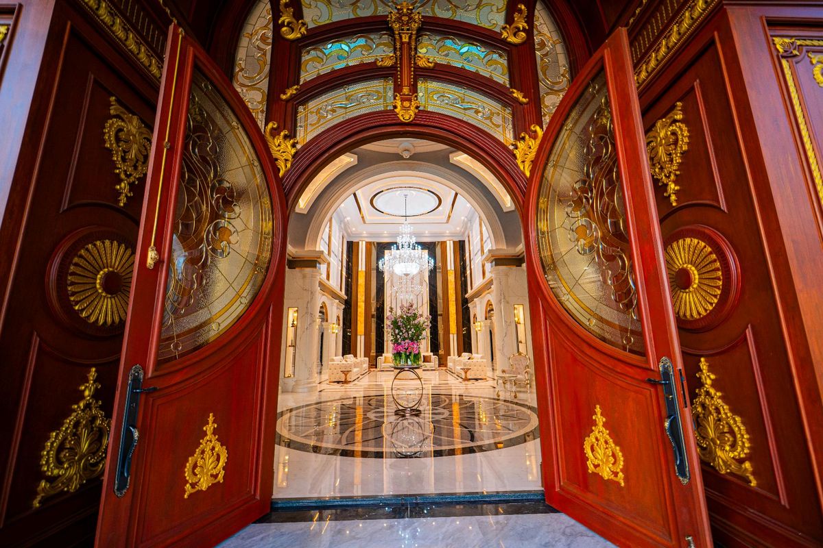 ขายบ้านพุทธมณฑล ศาลายา : 🏛️ ขายคฤหาสน์ที่มีหลังเดียวในโลก — หนึ่งเดียวบนพุทธมณฑลสาย 3