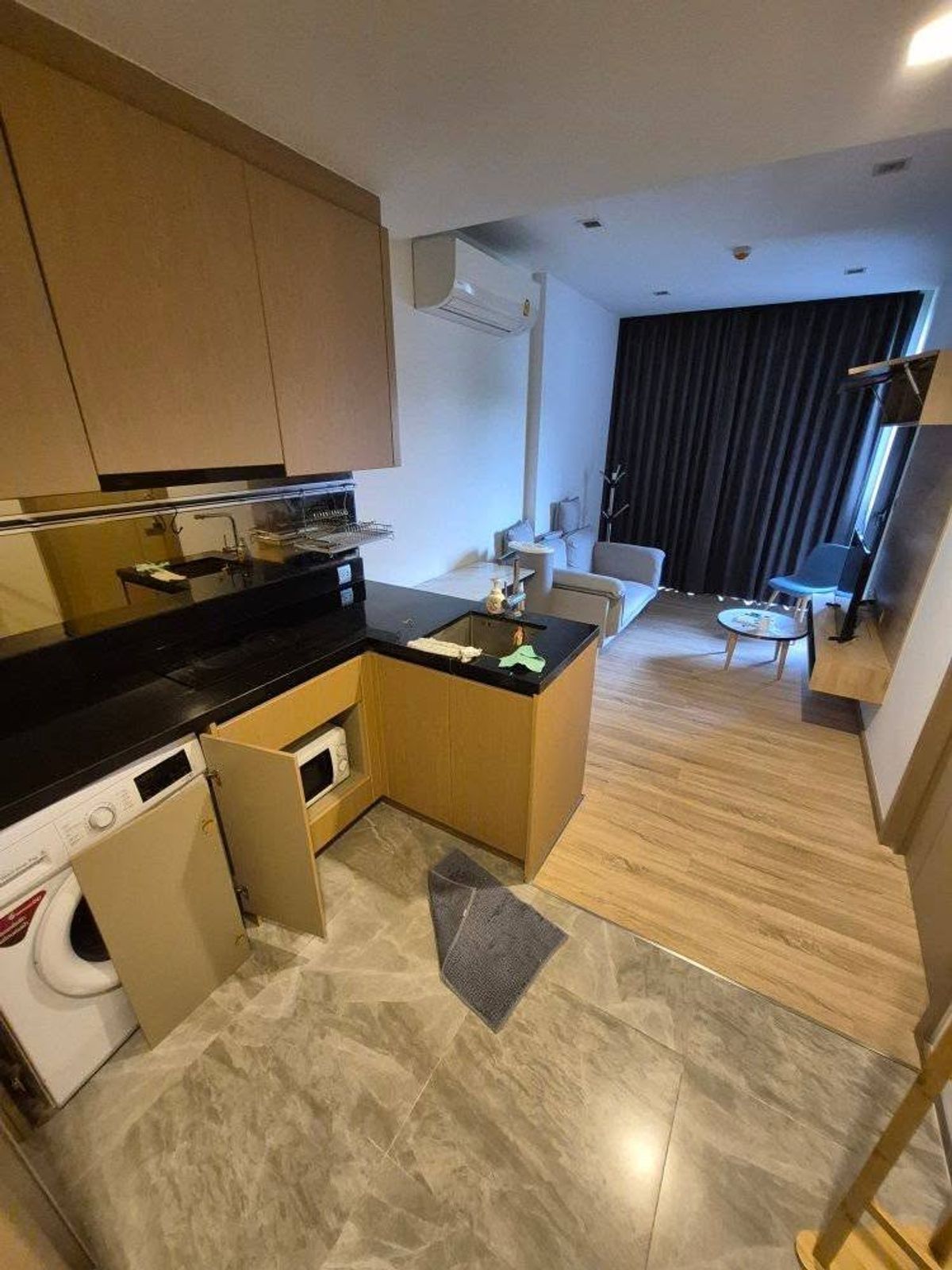 For RentCondoOnnut, Udomsuk : Kawa Haus Condo, convenient travel, close to BTS, there is a shuttle, beautiful room, fully furnished, ready to move in.