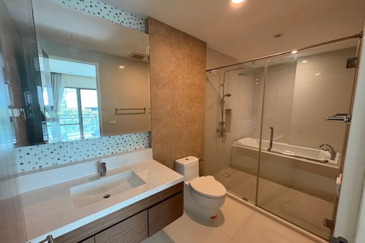 For RentCondoSukhumvit, Asoke, Thonglor : 🔥 For Rent !! 🔥Code C20251000032..........Bright Sukhumvit 24, 2 bedroom, 2 bathroom, furnished, ready to move in 📣📣