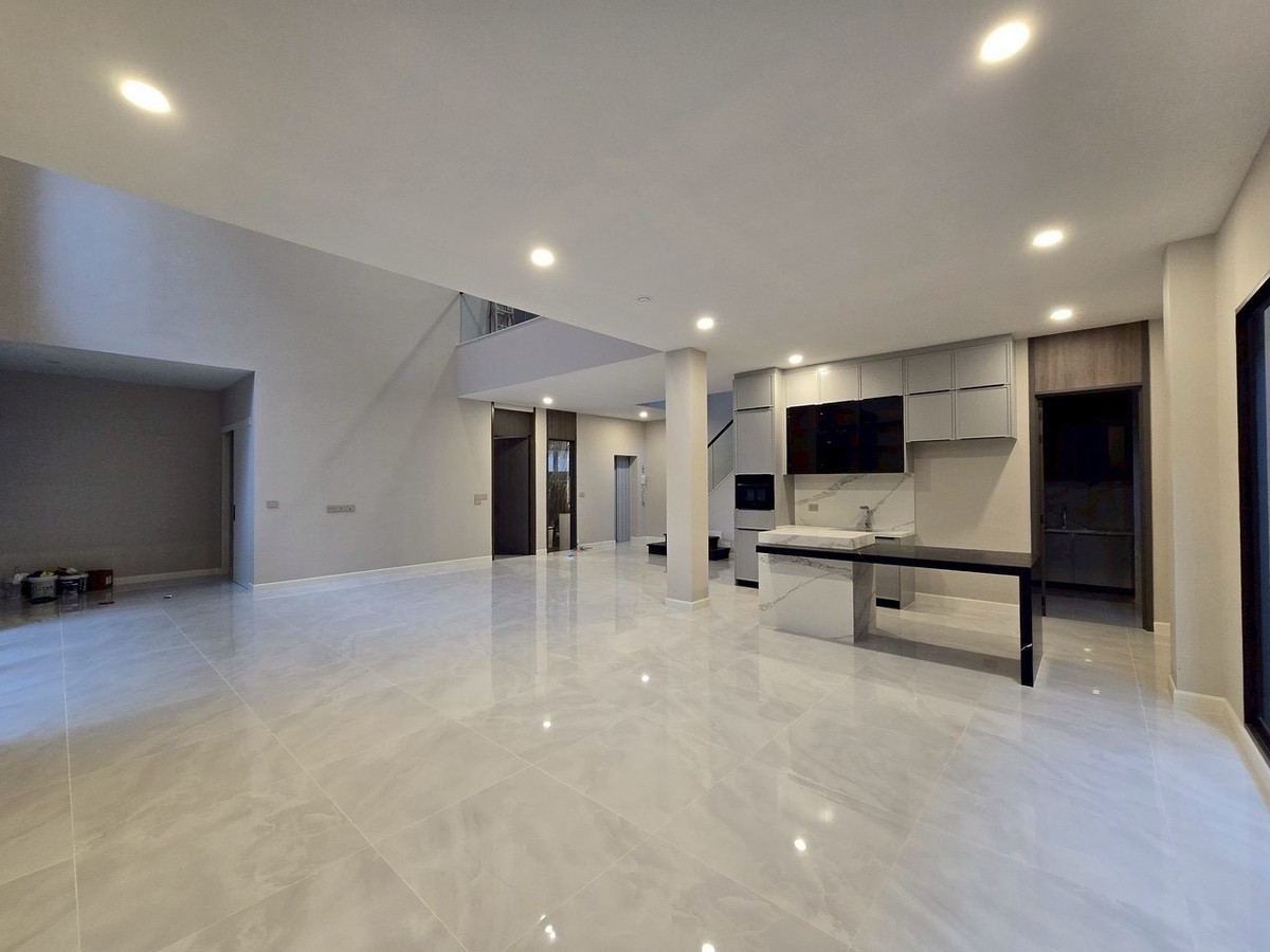 𝐁𝐄𝐎𝐍 Kaset-Nawamin 📌 Launching a 3-story luxury detached house, new brand from AP, connected to Ekamai-Thonglor, convenient, 10 minutes to Central Eastville (Call.094-9955936 Lin)🏆 Loading...