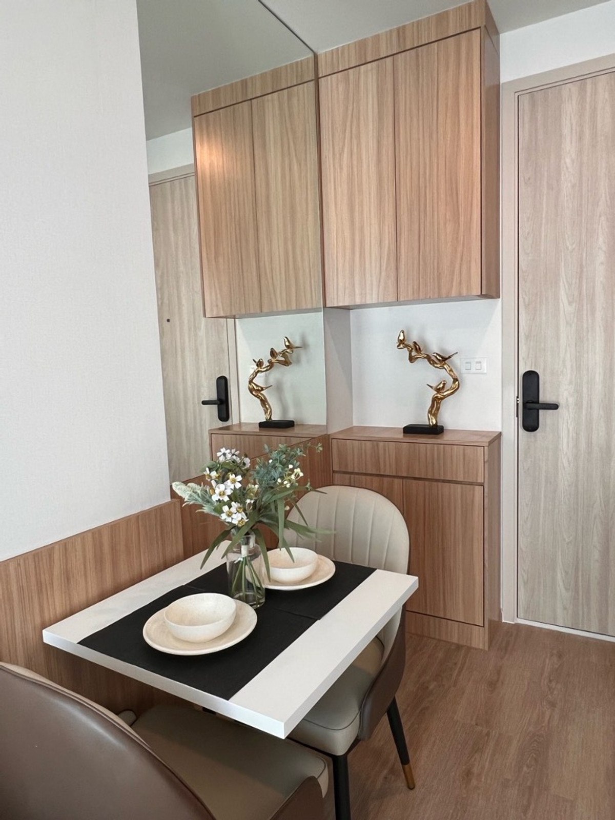 ให้เช่าคอนโดพระราม 9 เพชรบุรีตัดใหม่ RCA : “เช่าใหม่“ Nue R9 District 1นอน1น้ำ 19k/เดือน