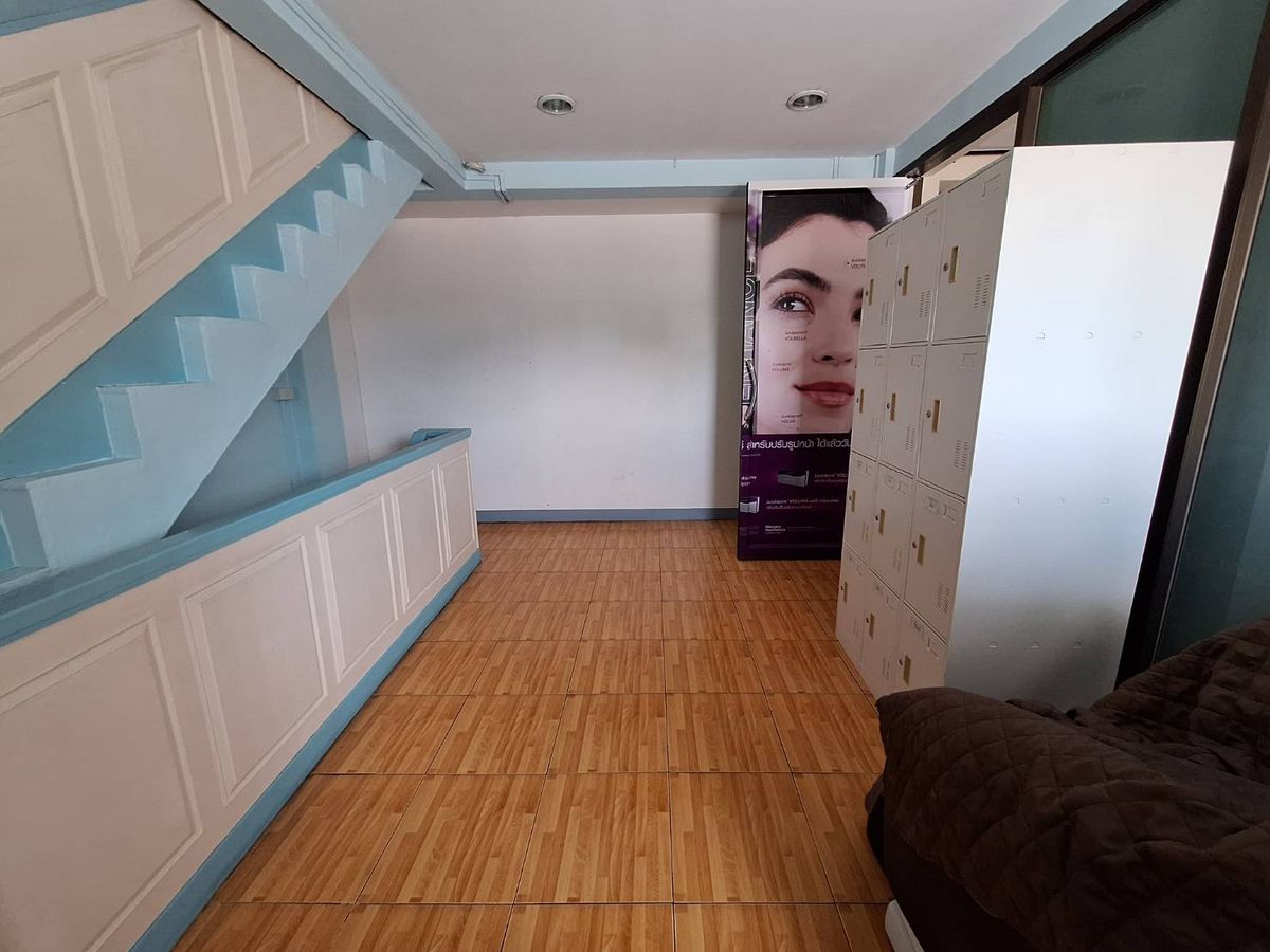 ขายอาคารพาณิชย์พระราม 2 บางขุนเทียน : ขายอาคารพาณิชย์ 4 ชั้น 2 คูหา เนื้อที่ 52 ตร.ว. โครงการธนบุรี คอมเพล็กซ์ พระราม 2 ใกล้เซ็นทรัลพระราม 2 ซอยพระราม 2 ซอย 60 ถนนพระราม2 เขตบางขุนเทียน กรุงเทพมหานคร