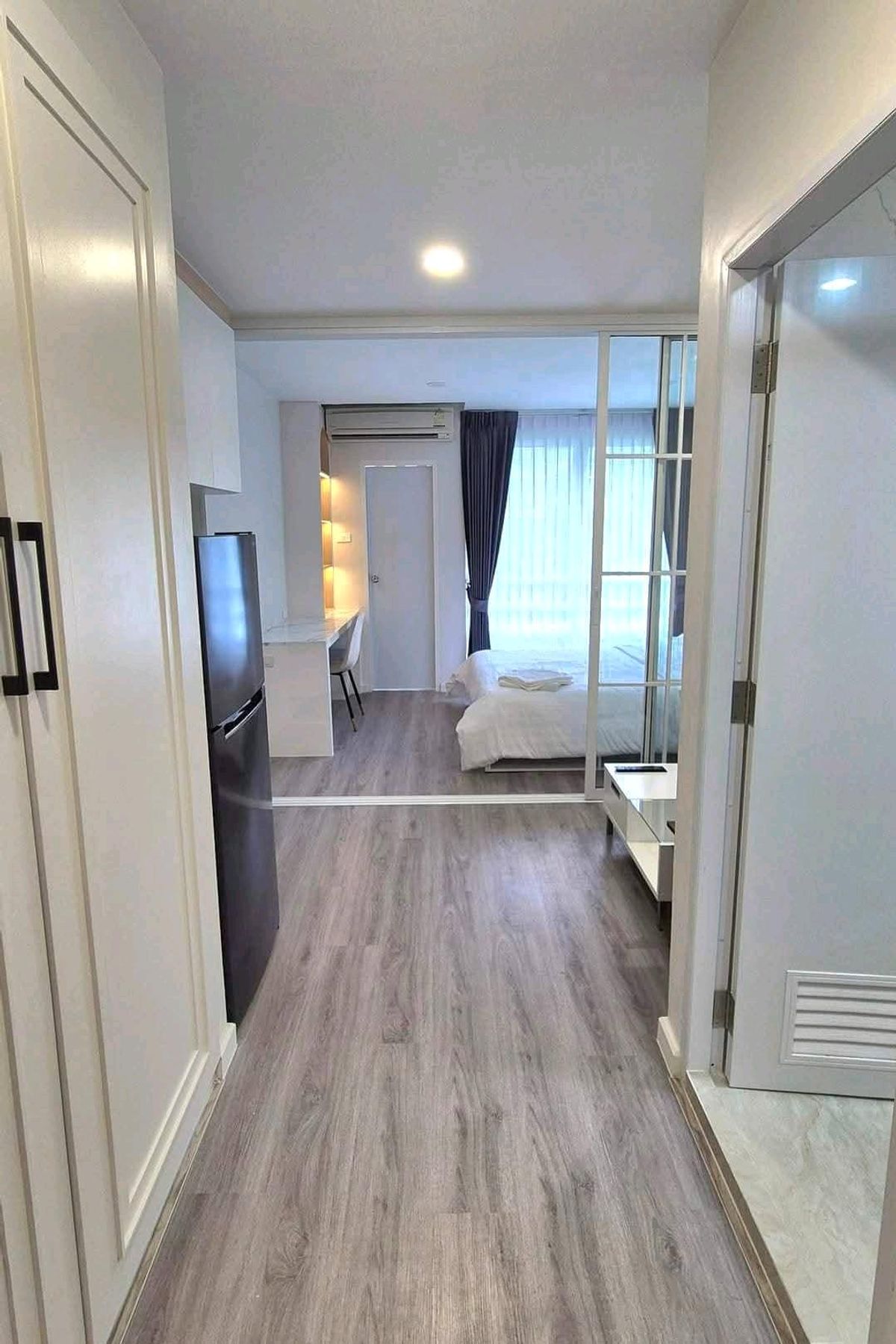 ให้เช่าคอนโดพระราม 9 เพชรบุรีตัดใหม่ RCA : ​I-House Laguna Garden Building A- RCA (ใกล้ MRT เพชรบุรีและ Airport Link มักกะสัน)​สัญญา 7-12 เดือน: 15,000 บาท/เดือน (คุ้มกว่า!)