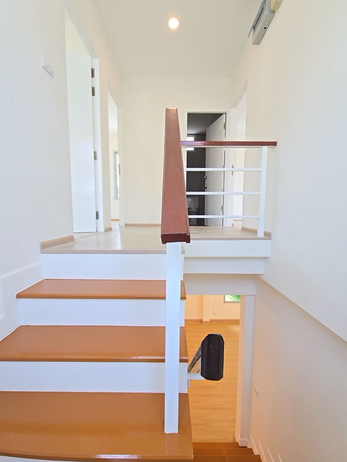 For SaleHouseLadkrabang, Suwannaphum Airport : [For Sale] Urgent Sale! 🔥 4-Bedroom Single House Atoll Maldives Palms – Corner Unit, Fully Renovated, Move-in Ready! Near Mega Bangna