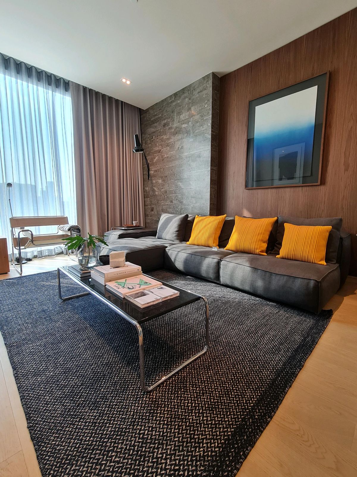 ขายคอนโดสุขุมวิท อโศก ทองหล่อ : For sale 1 Bed, special discount 18 MB, The Strand Thonglor