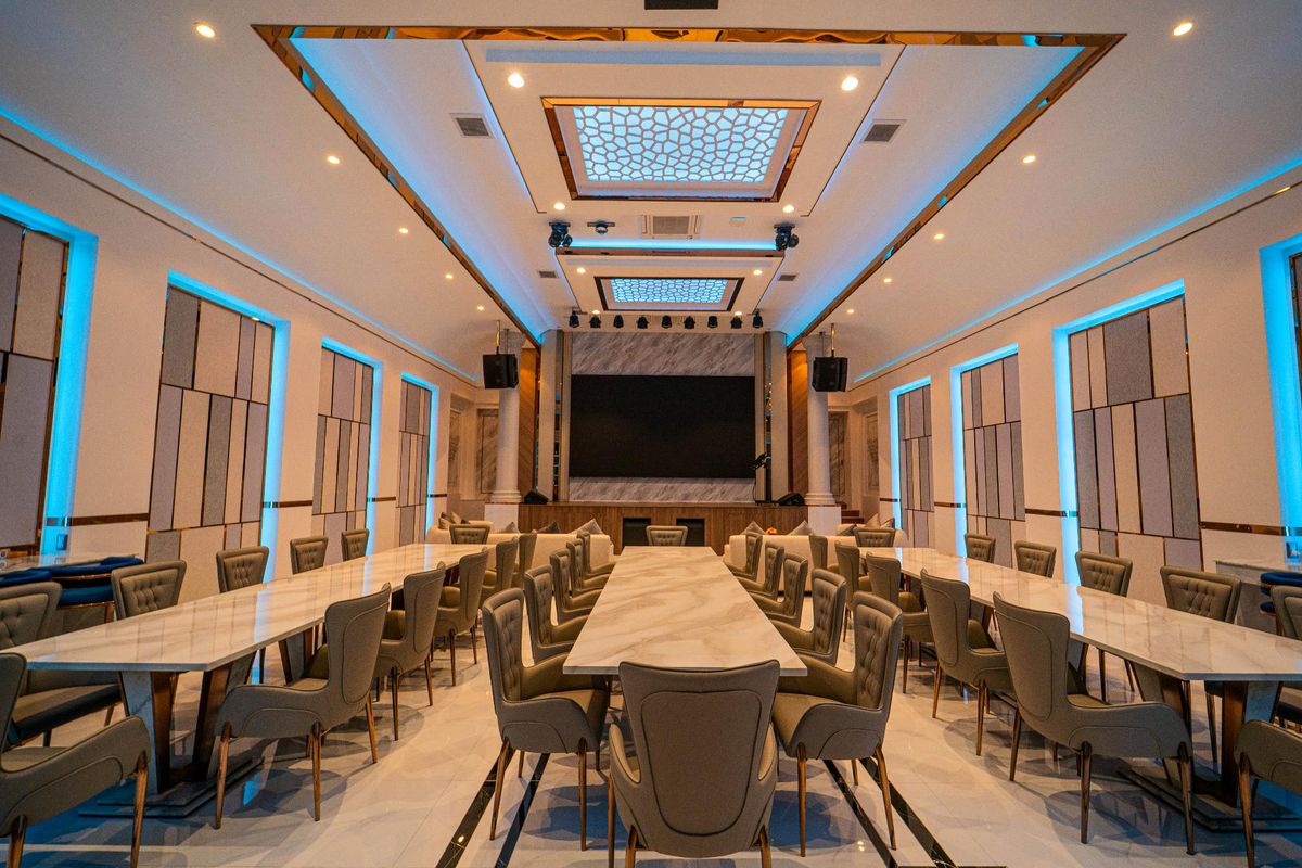 ขายบ้านพุทธมณฑล ศาลายา : 🏛️ ขายคฤหาสน์ที่มีหลังเดียวในโลก — หนึ่งเดียวบนพุทธมณฑลสาย 3